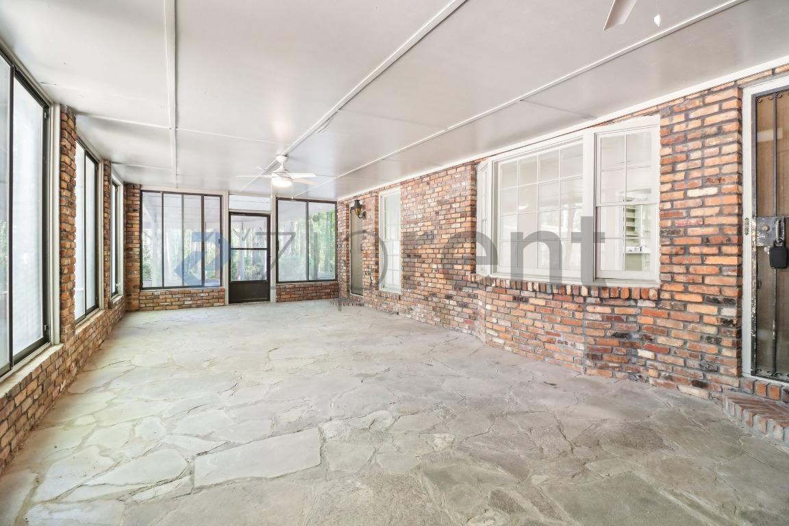 4810 Chapel Hill Rd - Photo 5 of 29