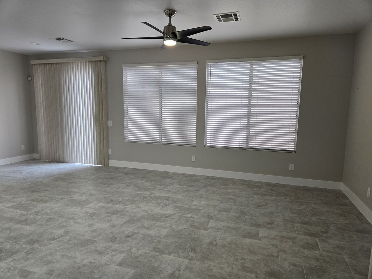 993 White Glacier Ave #1 - Photo 3 of 16