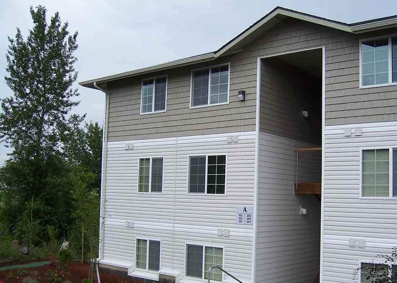 Vineyard Apartments - Photo 2 of 5