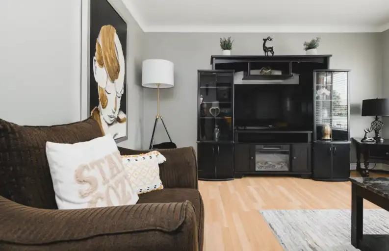 99 Empress Ave - Photo 6 of 12