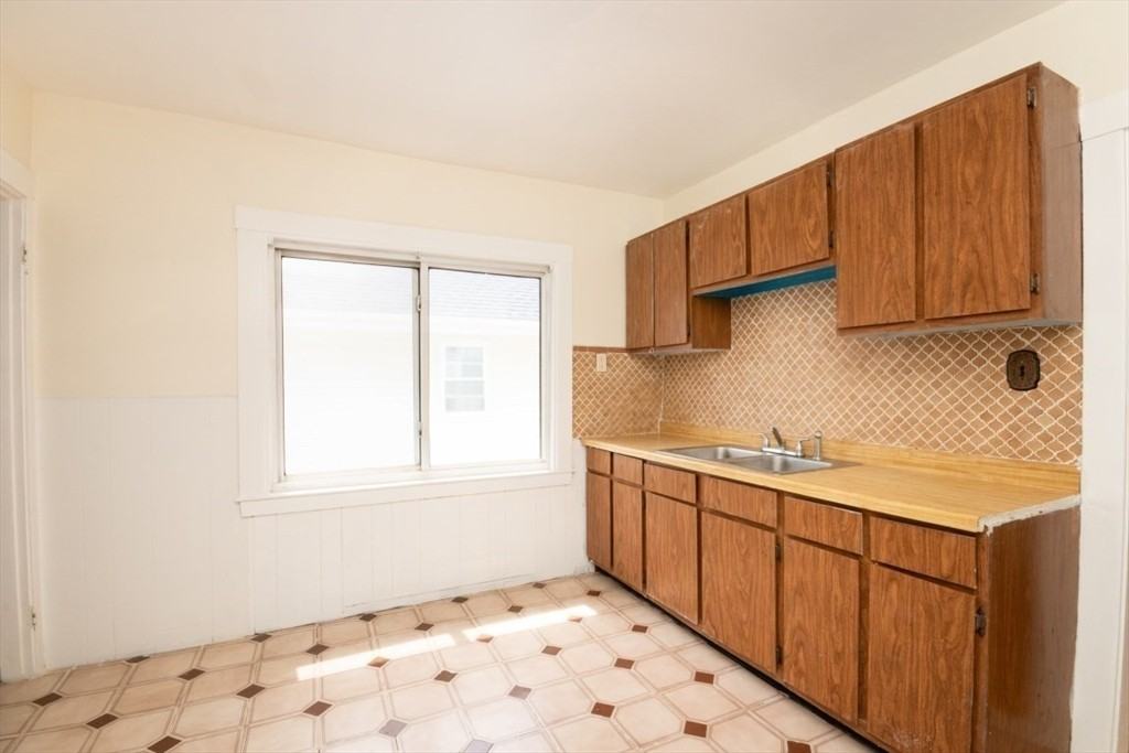 57 Ardale St #2 - Photo 2 of 18