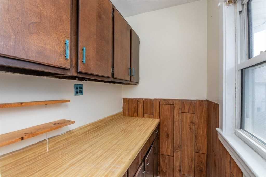 57 Ardale St #2 - Photo 3 of 18