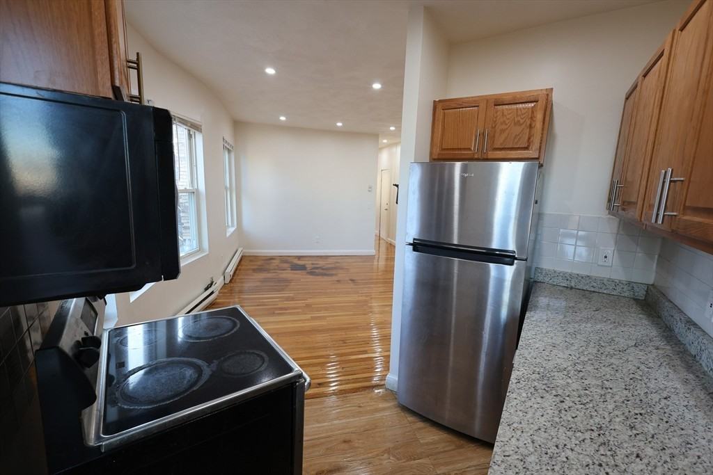 1 Kenilworth St #5 - Photo 3 of 16