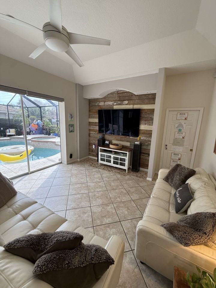 5522 Eastwind Dr #NA - Photo 3 of 20