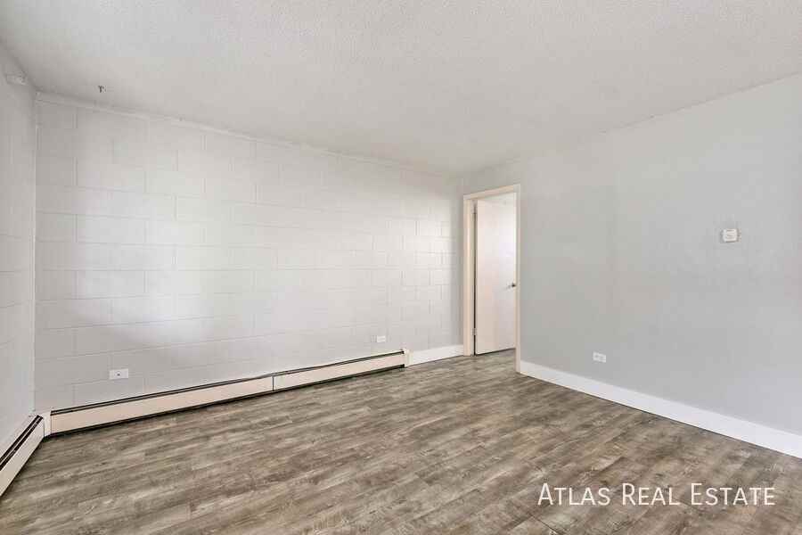 1900-1906 11th Avenue - Photo 6 of 17