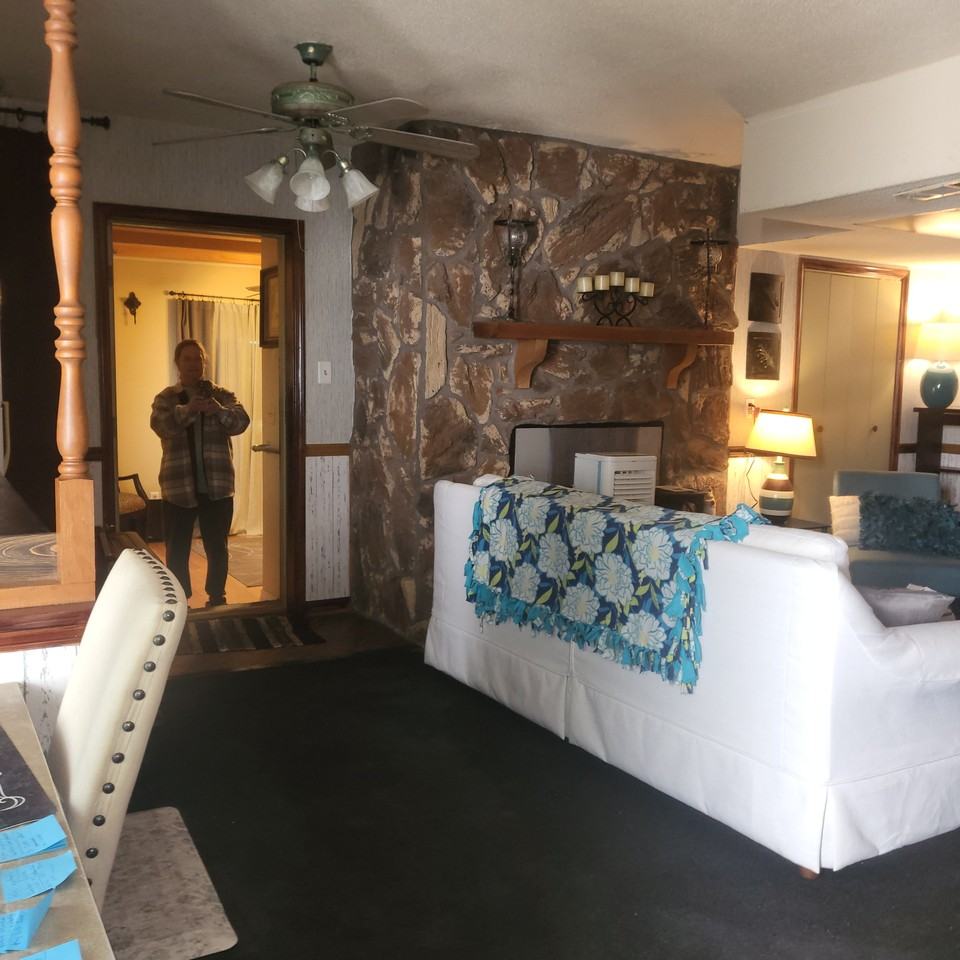 Northmoor Ct - Photo 5 of 20