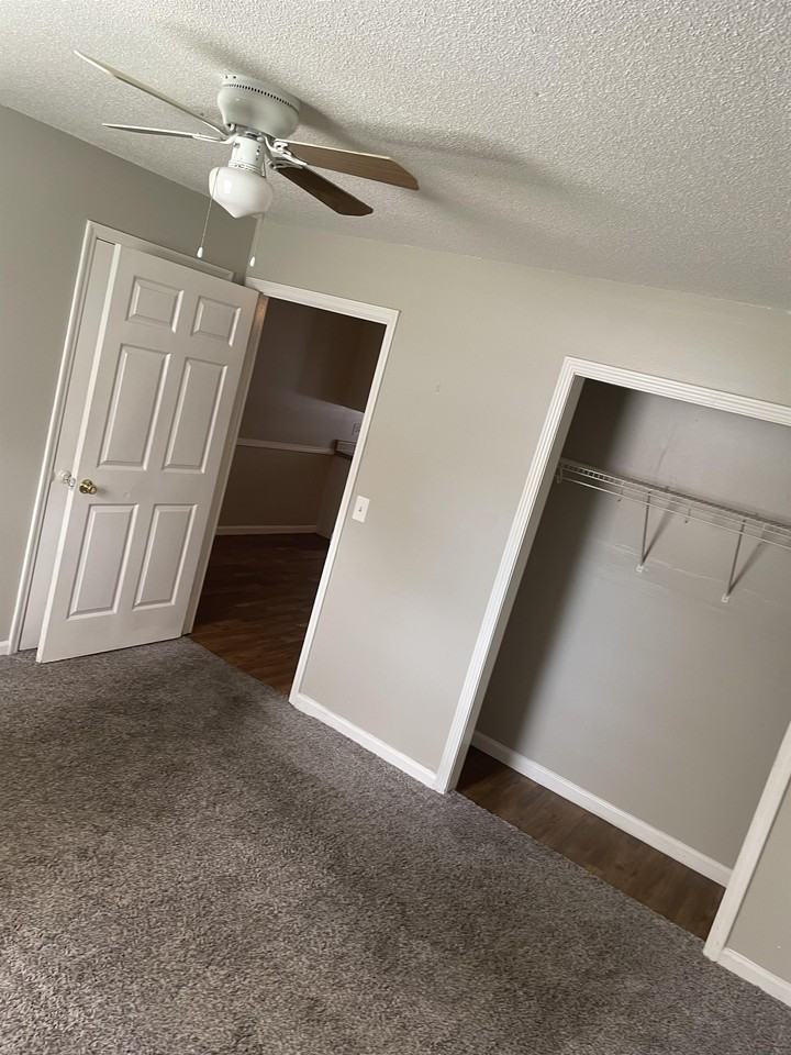 2812 Hood Road Southwest - Photo 4 of 7