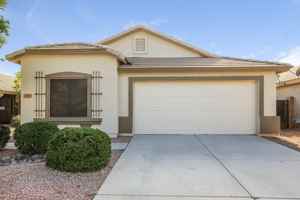 featured image of 15667 W Saguaro Ln