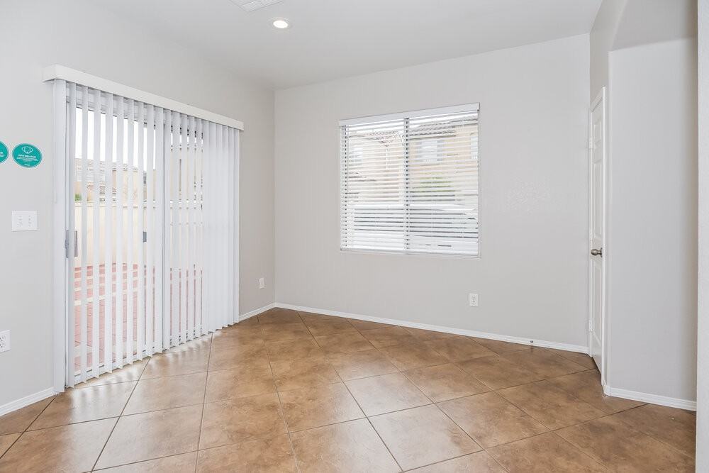 7423 Clarita Cavern St - Photo 7 of 16