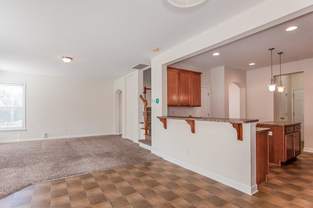 13944 Mallard Lake Rd - Photo 6 of 17