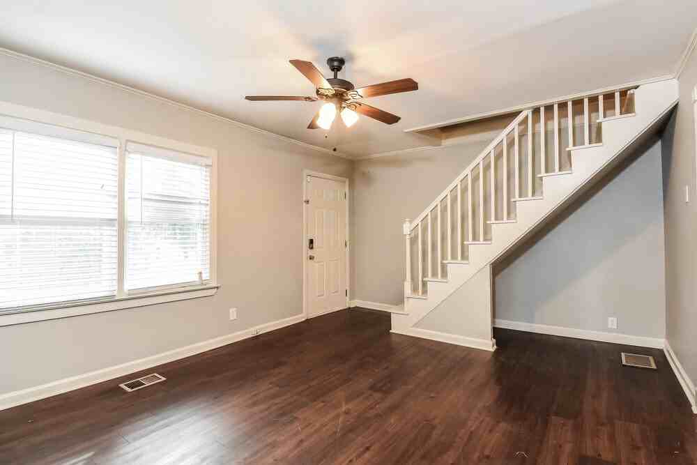 1941 Bethsaida Rd - Photo 5 of 17