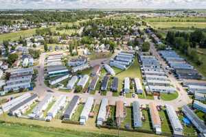 featured image of 165 Wildrose Crt W