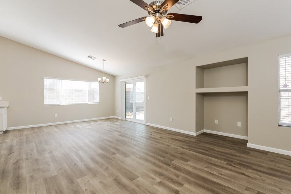 1108 Adcox Ct - Photo 4 of 16