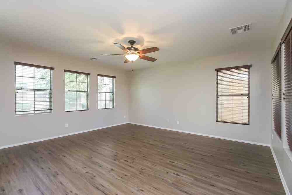 3535 S Posse Trl - Photo 4 of 17