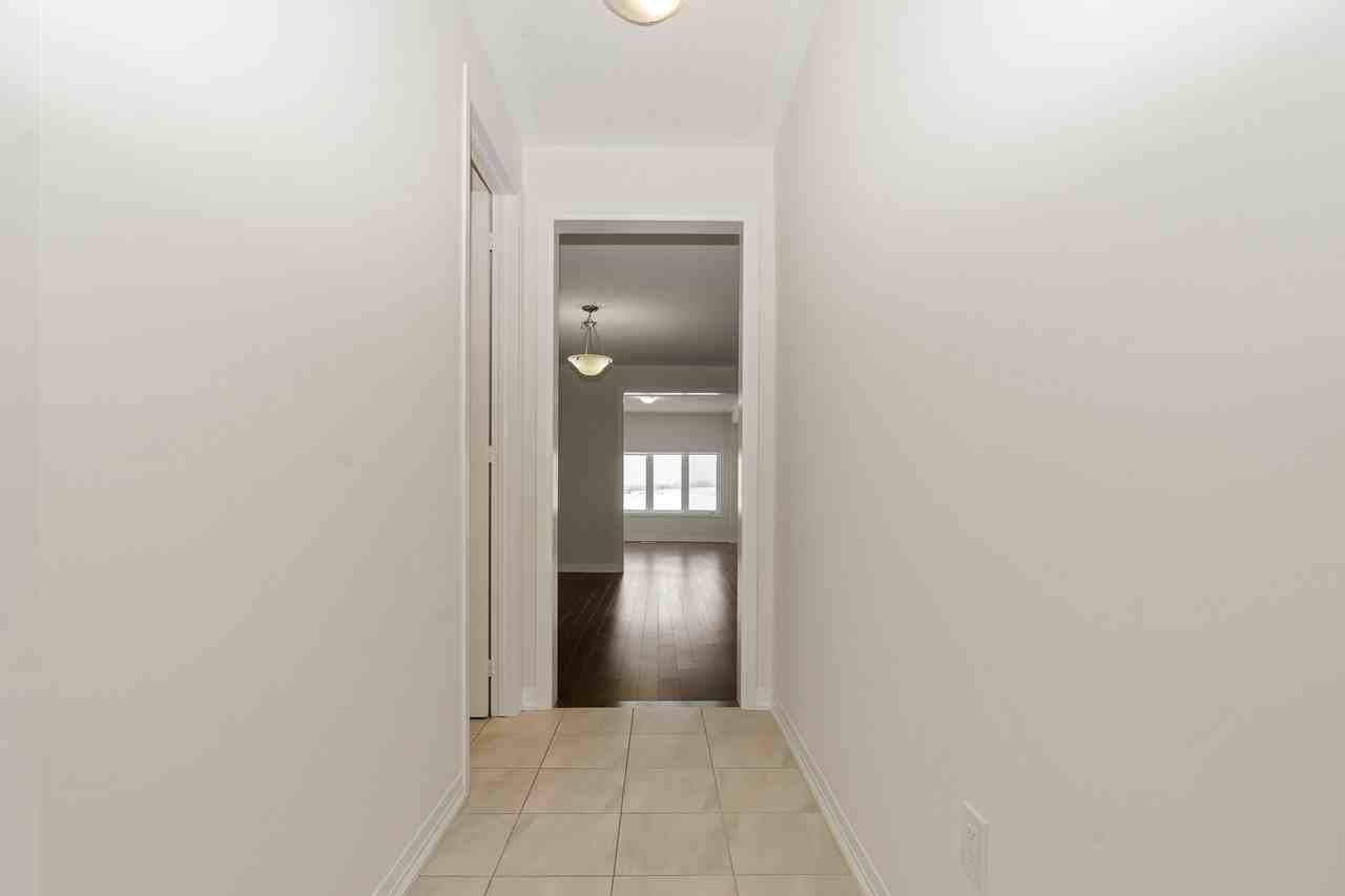 1361 Broderick St, Innisfil, ON L9S 0P5, Canada - Photo 5 of 32