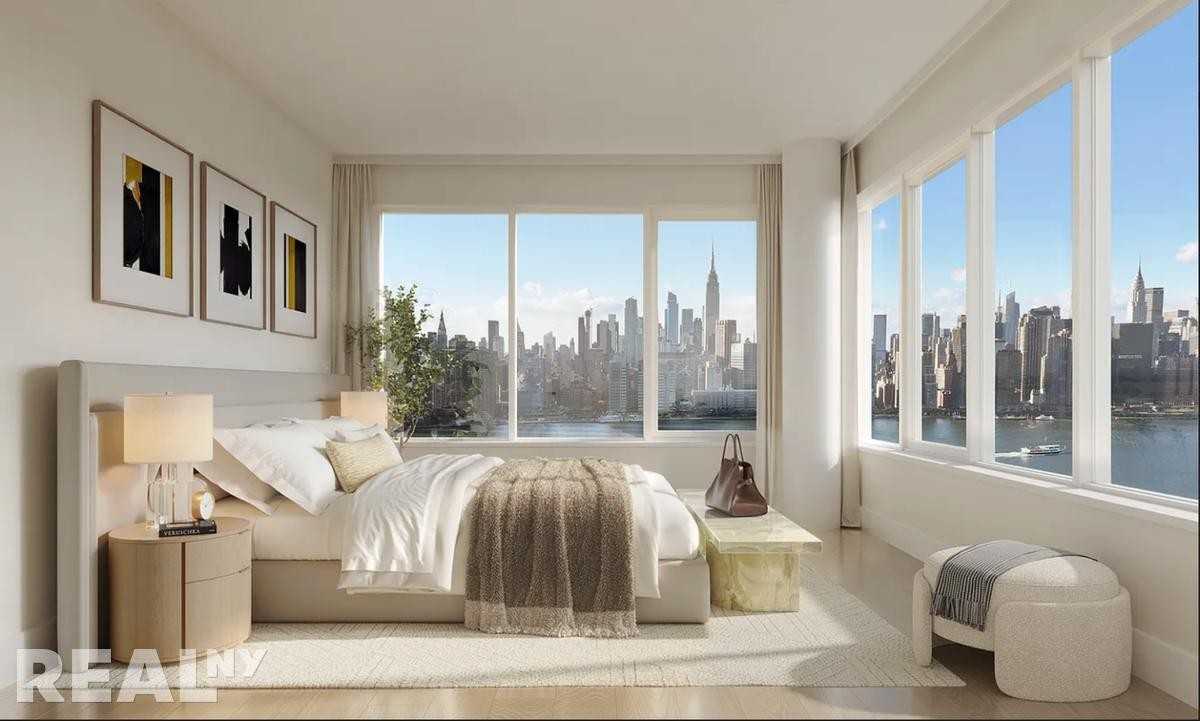 Dupont St #35A - Photo 6 of 11