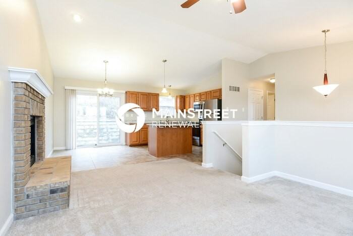 3440 Rockwood Forest Ct - Photo 3 of 17