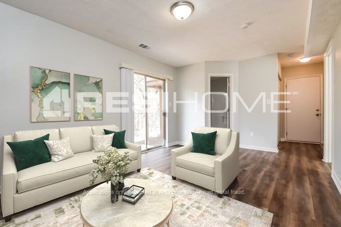 3284 Deer Pause Ln - Photo 5 of 18