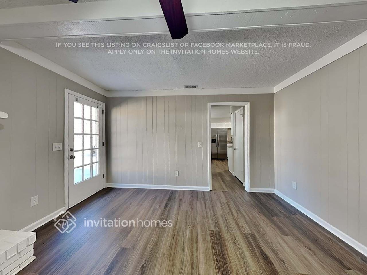 123 Woodvale Dr - Photo 3 of 18