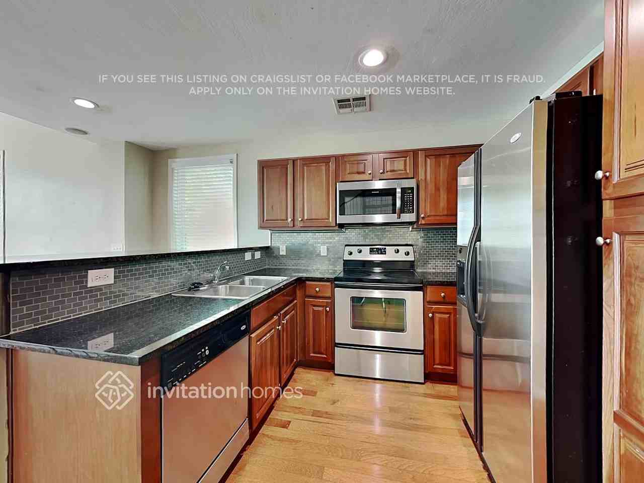 5727 S 21st Ter - Photo 7 of 15