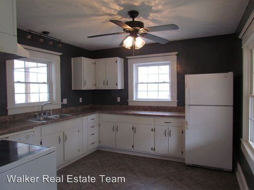 103 Preston St - Photo 3 of 34