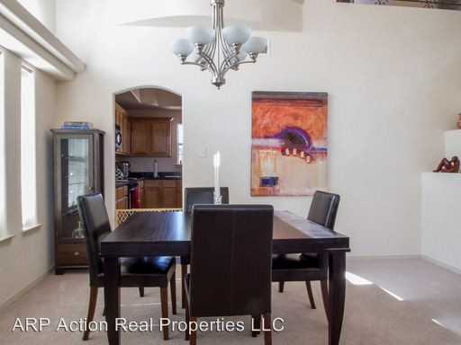 1569 Via Appia St - Photo 3 of 17