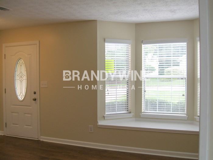 3752 Ozmer Ct - Photo 5 of 17