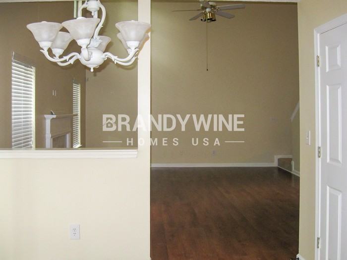 3752 Ozmer Ct - Photo 6 of 17