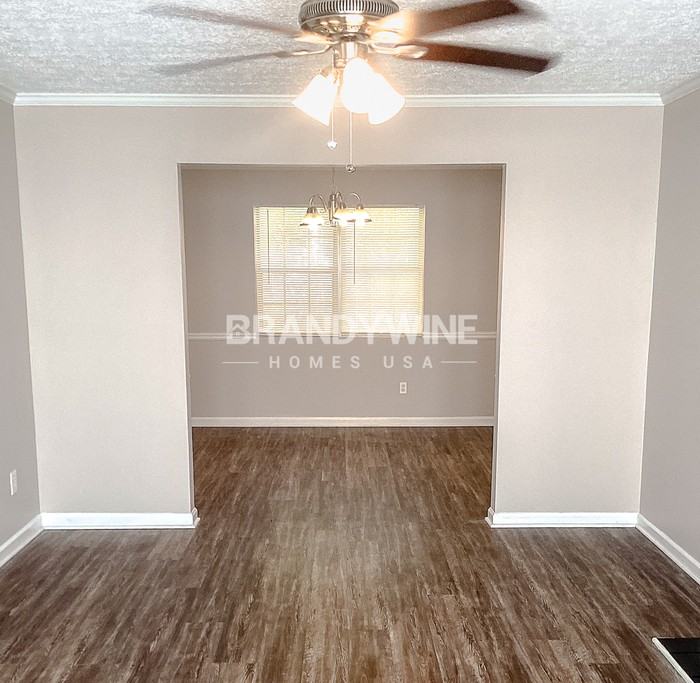 2259 Hampton Dr - Photo 6 of 19