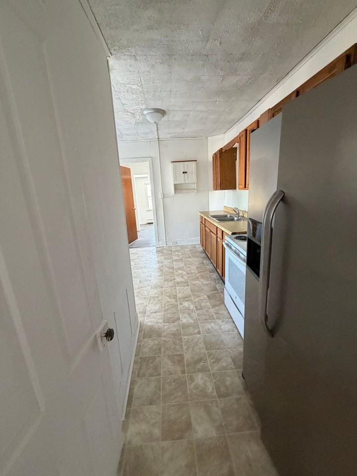 Front St S 49 - Front 49-51 LLC - Photo 6 of 23