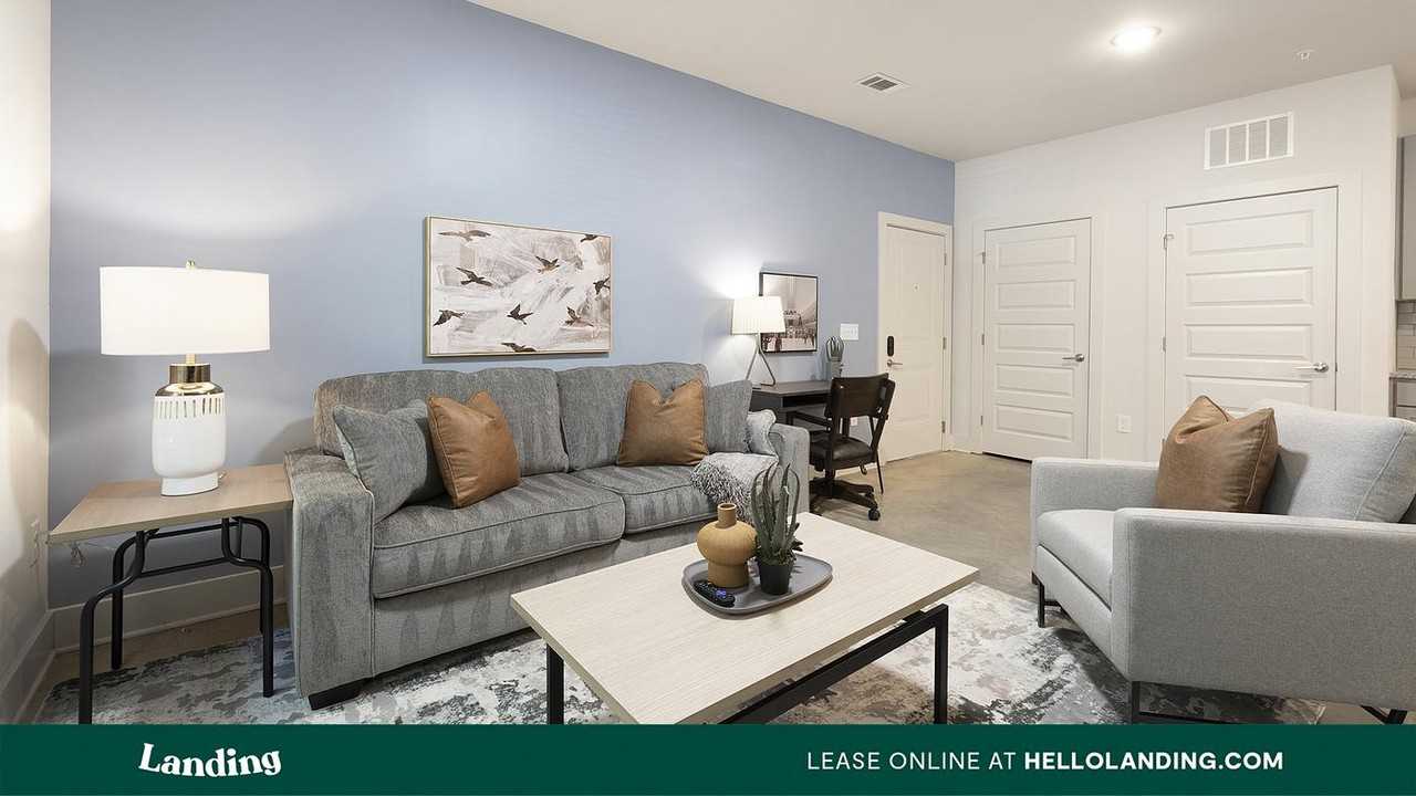 404 W 26th St - Photo 2 of 50