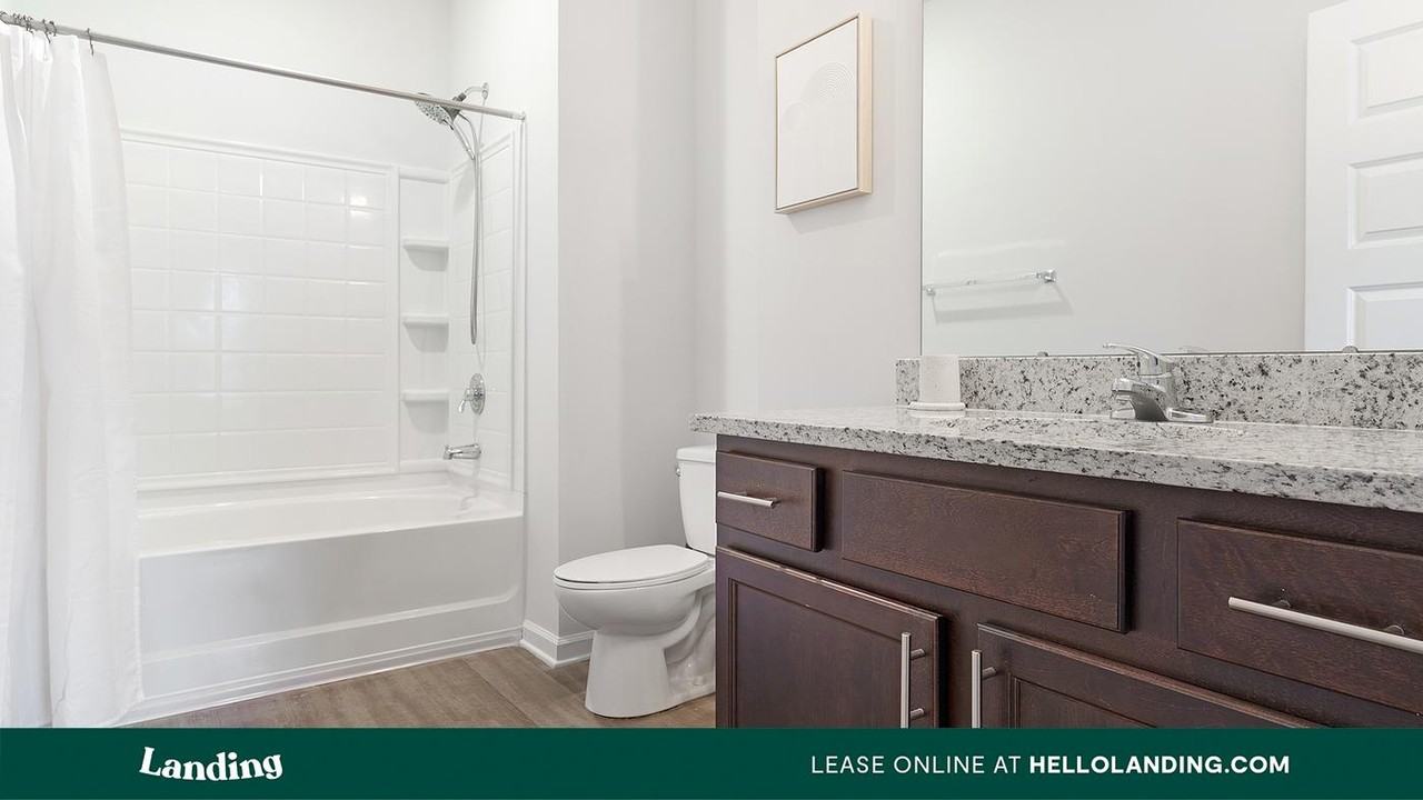 702 East US-80 - Photo 4 of 50