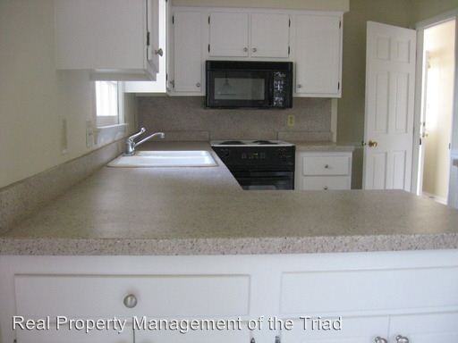 4804 Penn Wyne Dr - Photo 2 of 17