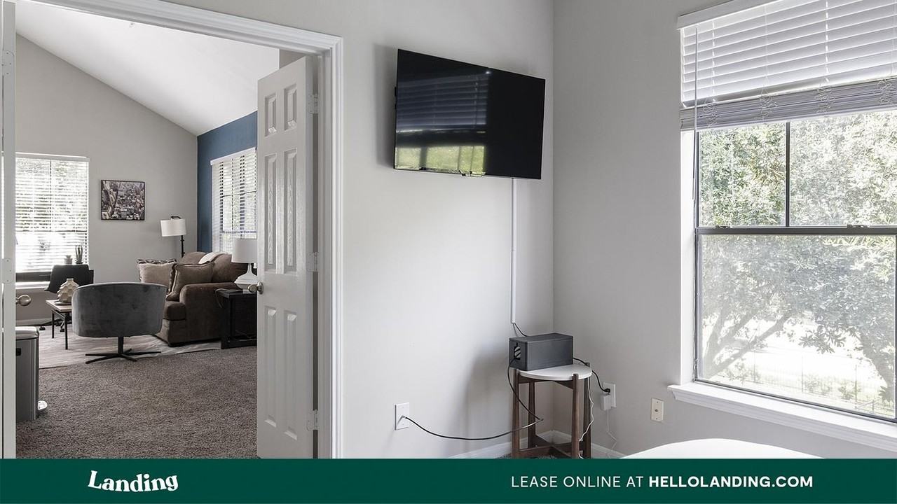 2323 Eldridge Pkwy - Photo 6 of 50