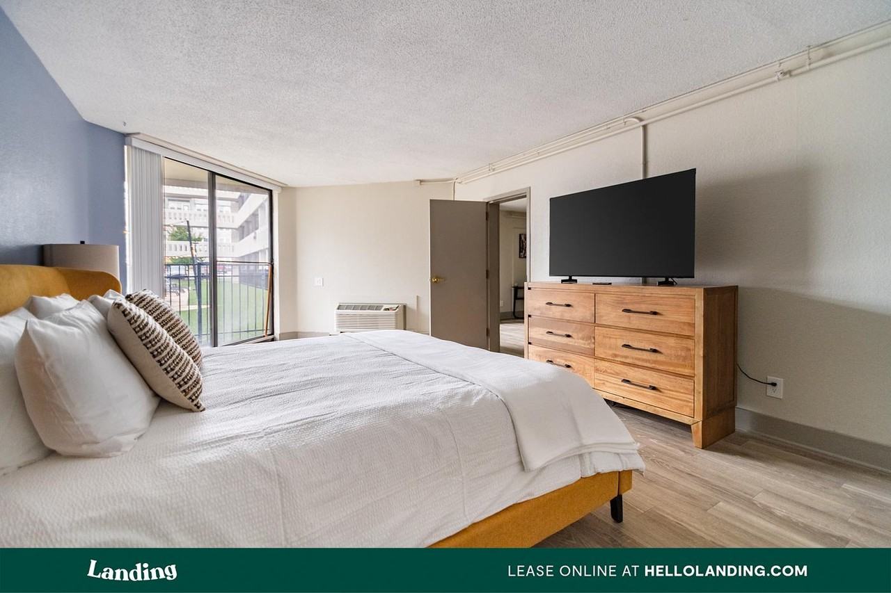 1362 Passenger Street - Photo 3 of 50