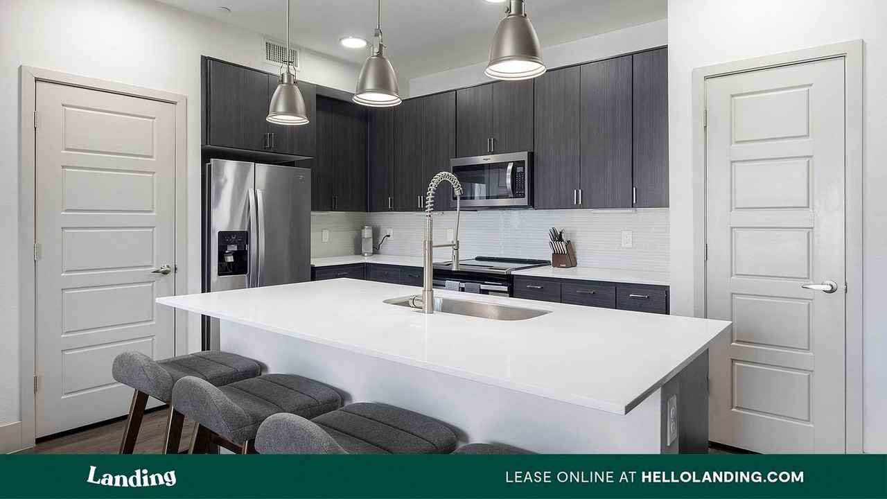 2323 E. Highland Ave - Photo 5 of 50