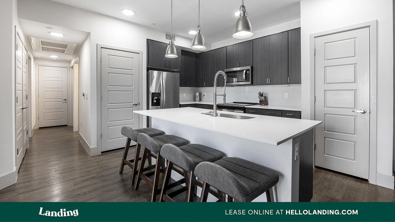2323 E. Highland Ave - Photo 7 of 50
