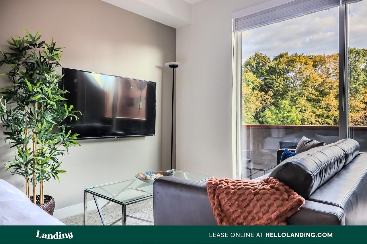 210 E Green Street - Photo 2 of 50