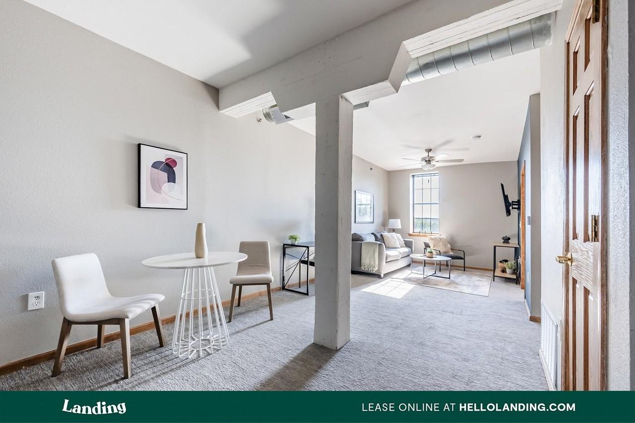 200 Seneca St - Photo 2 of 50