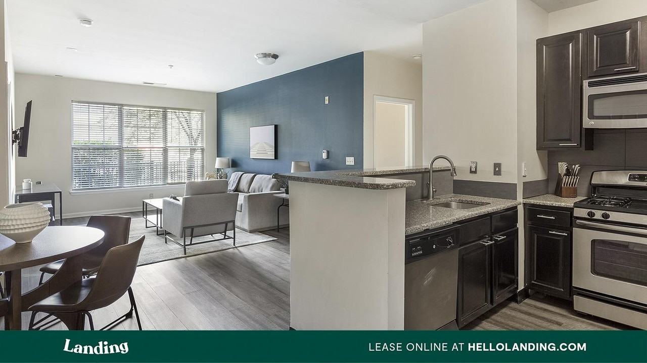 1776 Patriots Lane - Photo 7 of 50