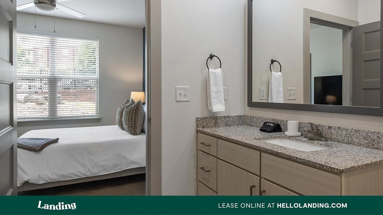 5025 Wembly Central Lane - Photo 7 of 50