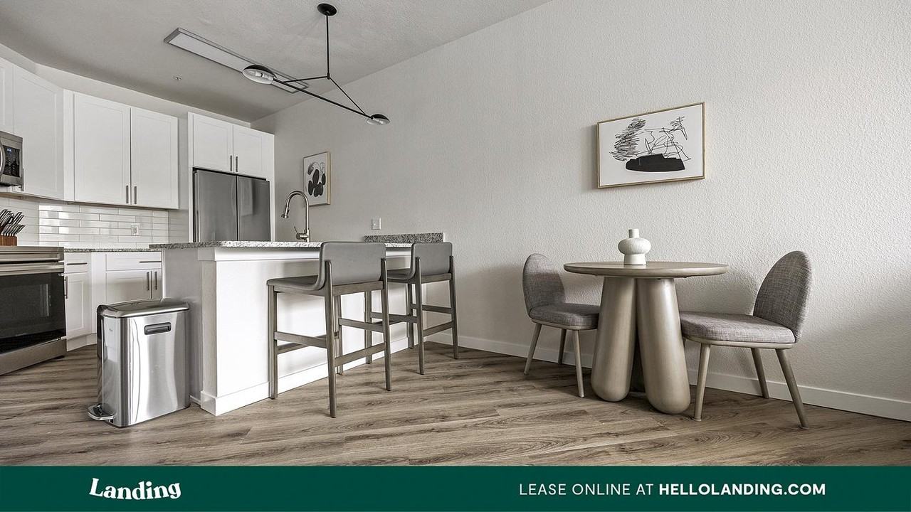 7166 W Custer Ave - Photo 5 of 50