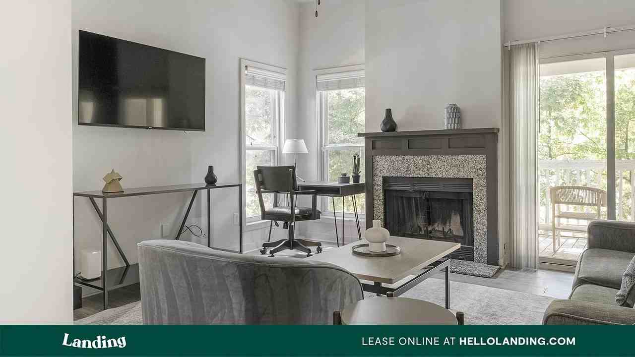 2745 Holcomb Bridge Rd - Photo 2 of 50