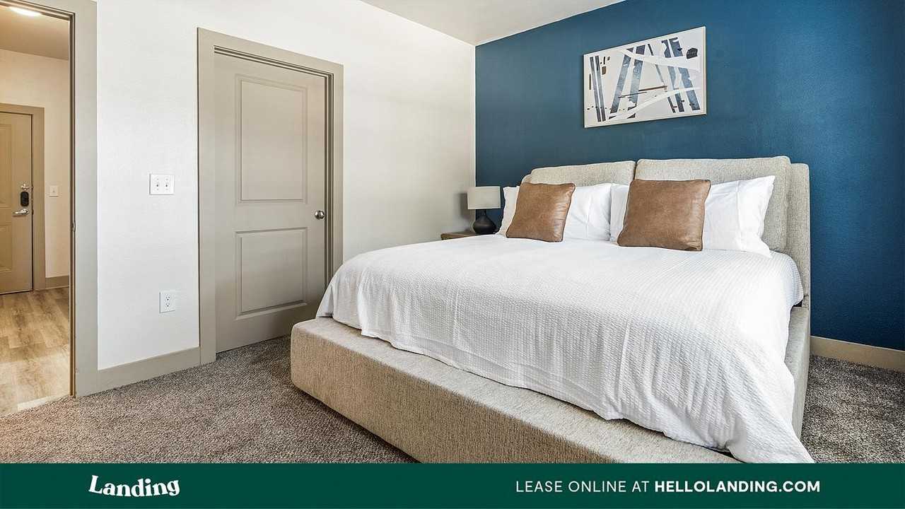 2056 Sundance Parkway - Photo 4 of 50