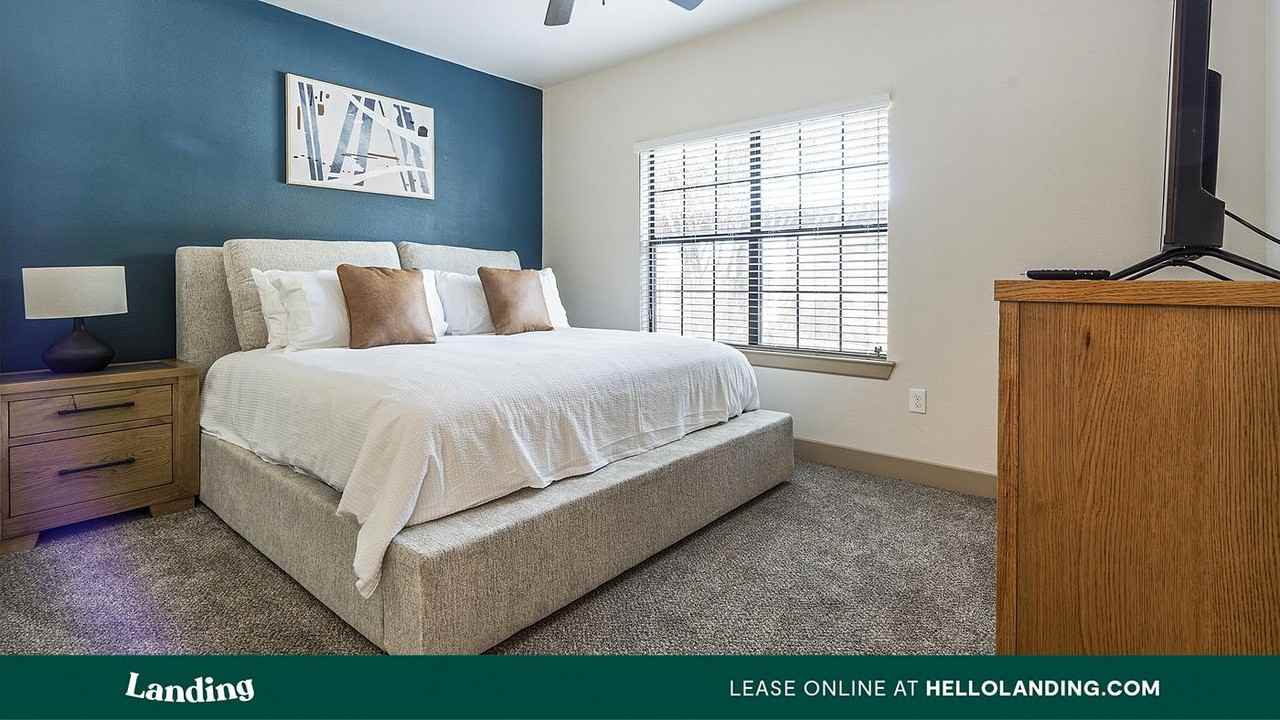 2056 Sundance Parkway - Photo 6 of 50