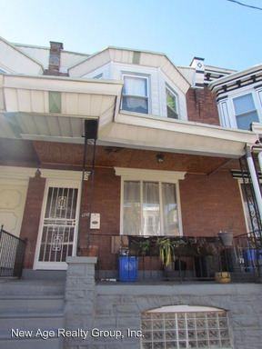1116 S Paxon St - Photo 2 of 15