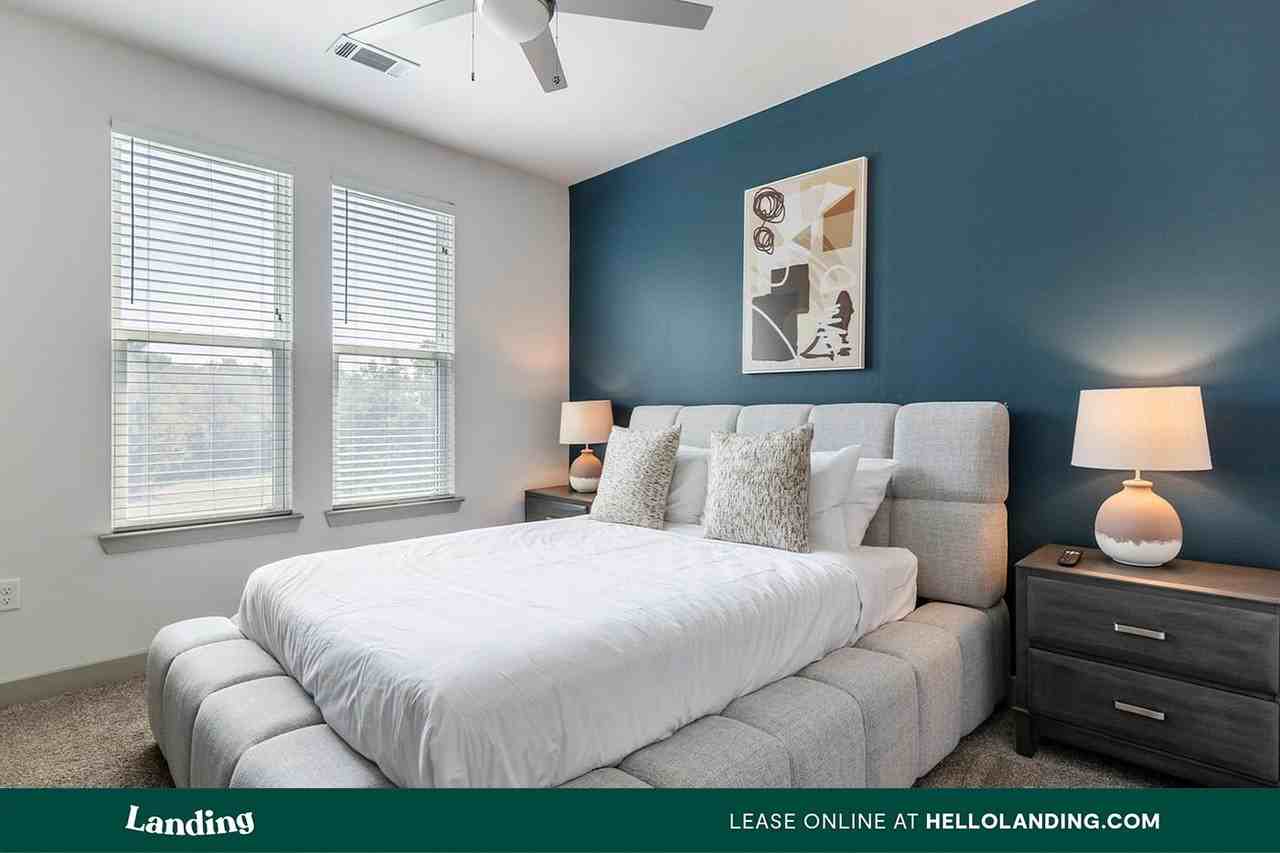 1852 E Northside Dr - Photo 3 of 50