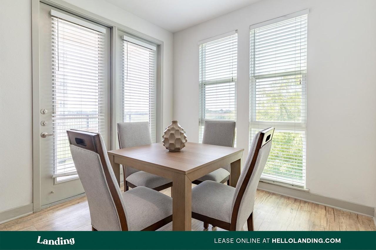 1852 E Northside Dr - Photo 4 of 50
