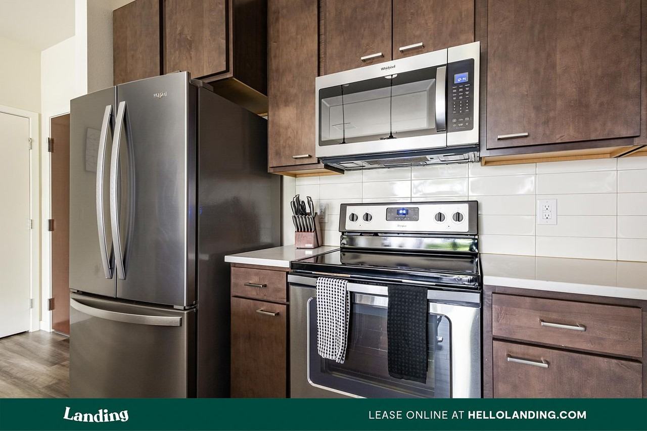 11221 Synergy Dr Ste 100 - Photo 7 of 50