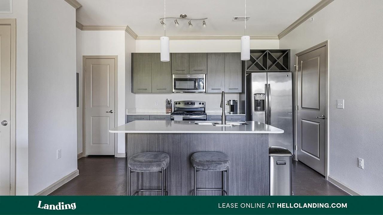 7602 Luskey Blvd - Photo 4 of 50